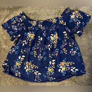 Rewind << ruffled blouse, size S, navy blue floral